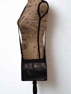Vintage Fossil Leather Crossbody Bag